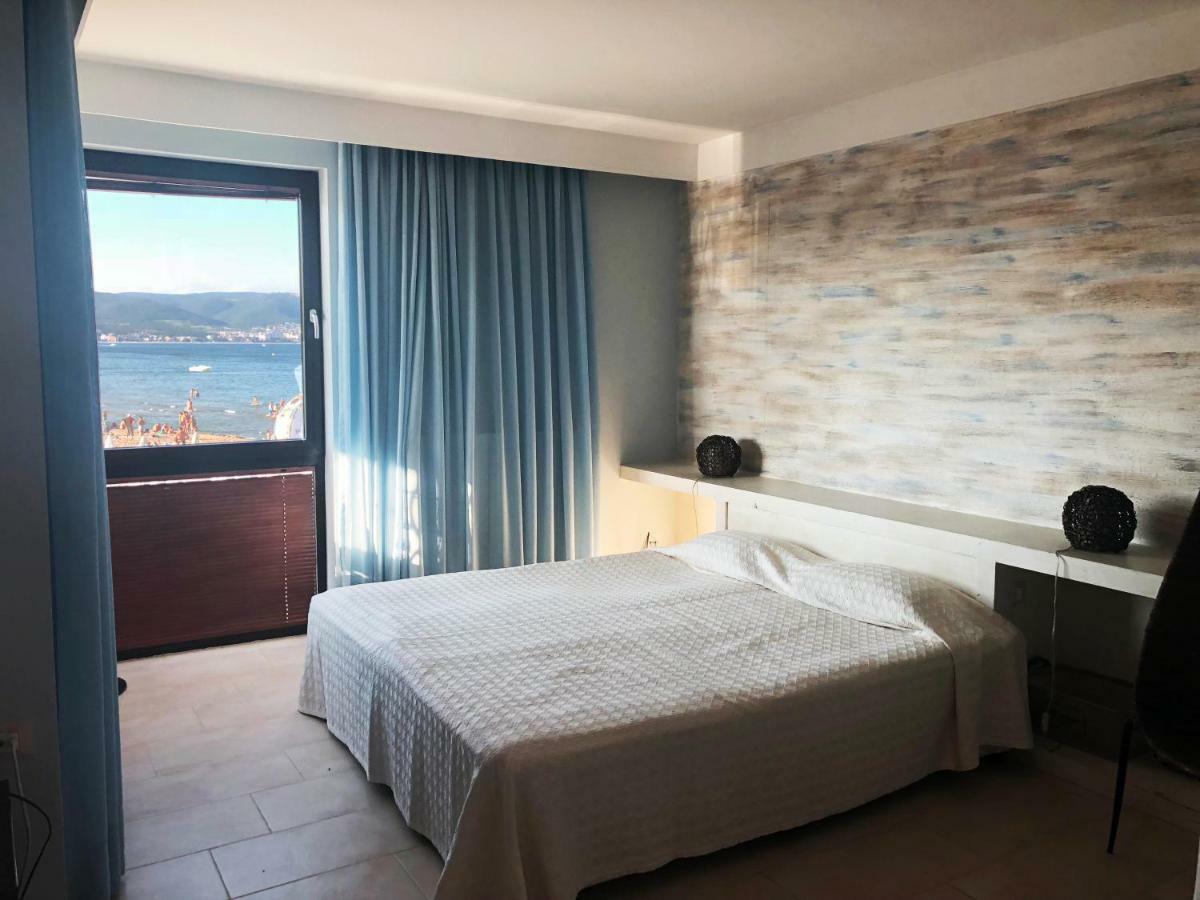 阳光海滩Boutique Studio At Oasis Vip Club公寓 外观 照片